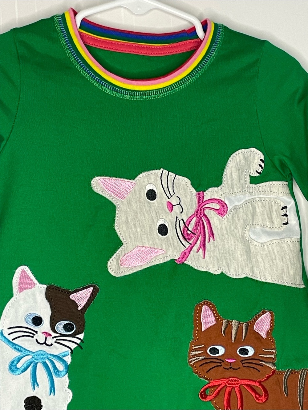 Green Kids Dress with Playful Cat Appliqués Crewneck LS 2Y - Picture 2 of 11